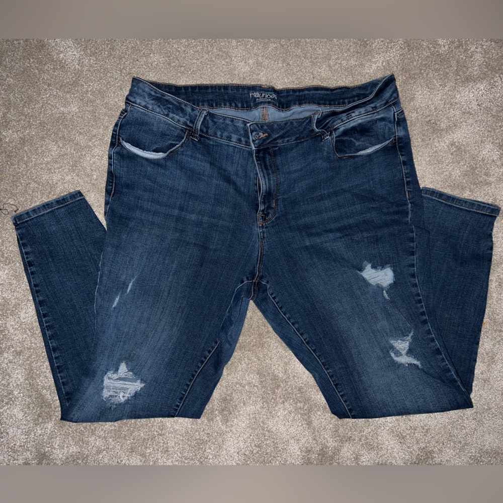 Maurices 22 LONG skinny jeans